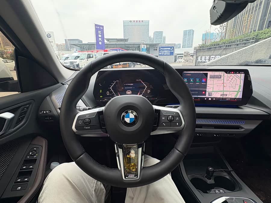 BMW 2 Series 2025 #8 BMW 2 Series 2025 immagine di auto #8