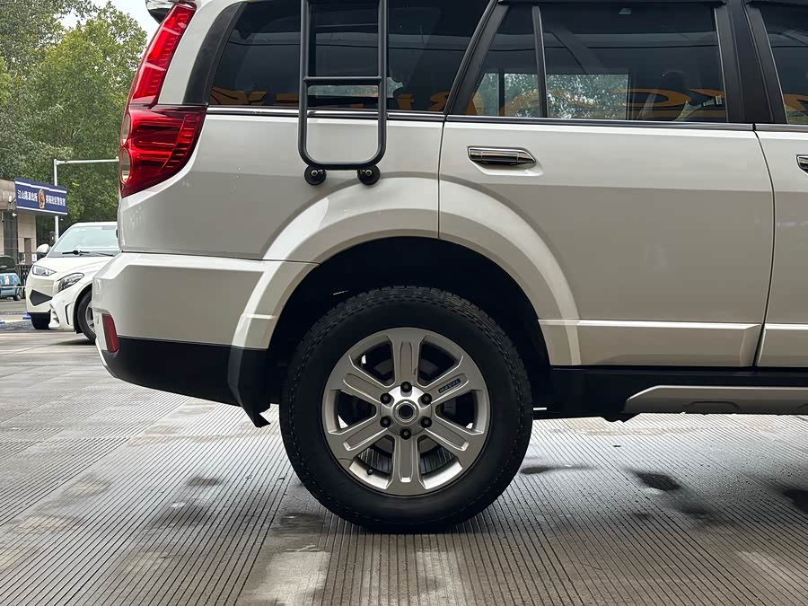 Haval H5 Class 2016 #8 Haval H5 Class 2016 car image #8