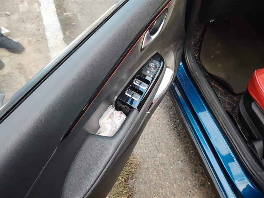 Kia Rio Cross 2019 immagine di auto #8