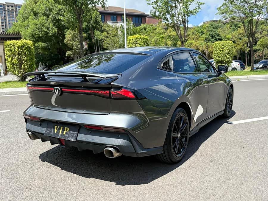 Changan UNI-V 2022 image de voiture #8