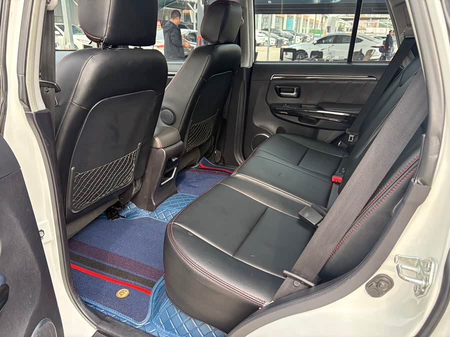 Haval H5 Class 2015 #8 Haval H5 Class 2015 car image #8