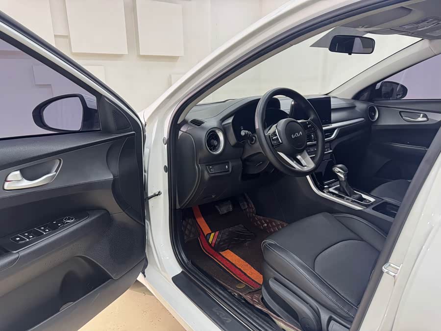 起亚 起亚K3 2022 汽车图片 #8