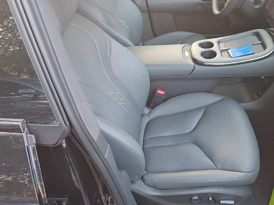 Xpeng G7 2025 #8 Xpeng G7 2025 immagine di auto #8