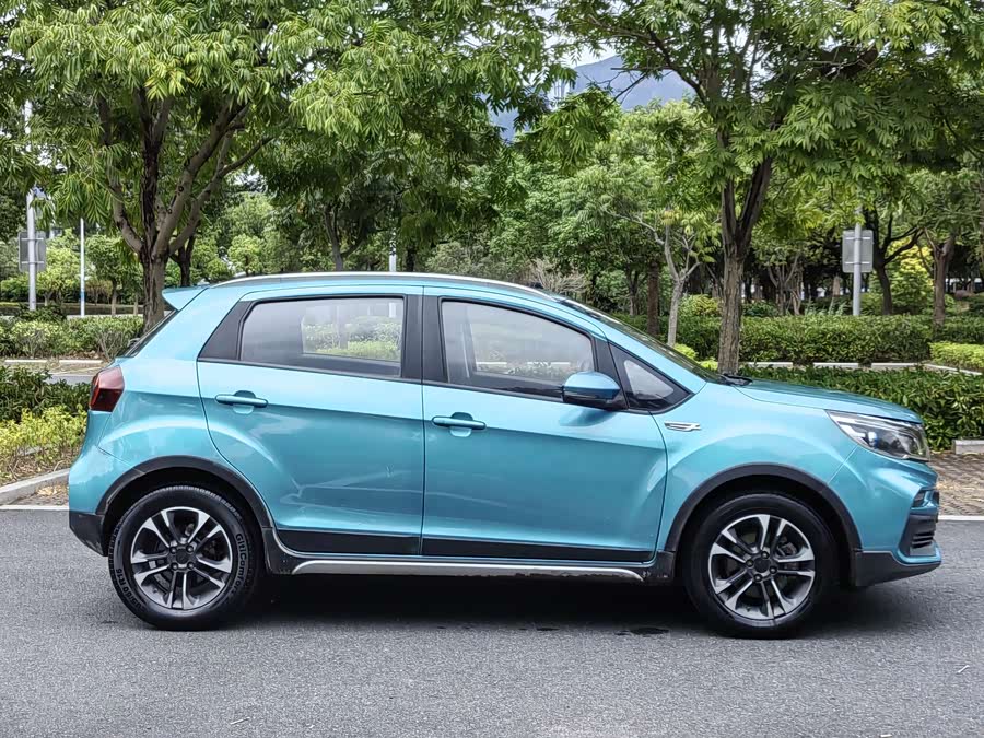 GEELY Vision X3 2019 car image #8