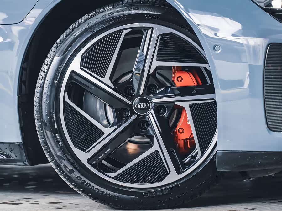 Audi RS e-tron GT 2023 car image #8