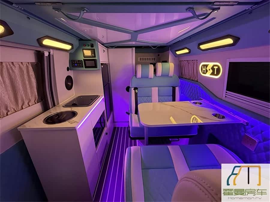 Ford Transit 2023 car image #8