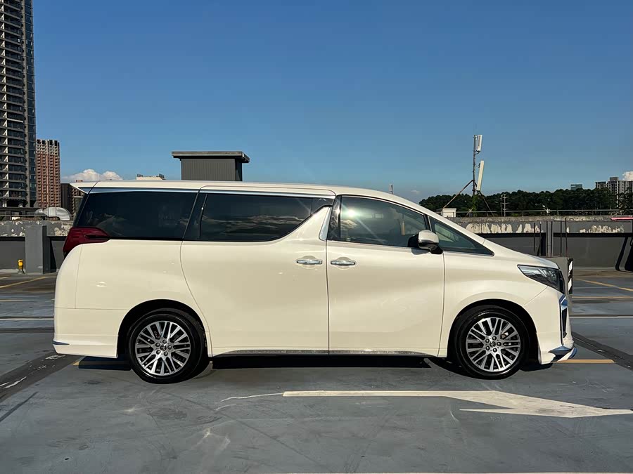 丰田 埃尔法 2017 汽车图片 #8