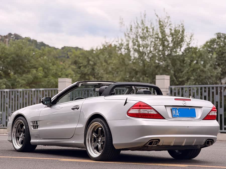 Mercedes-Benz SL Class 2012 car image #8