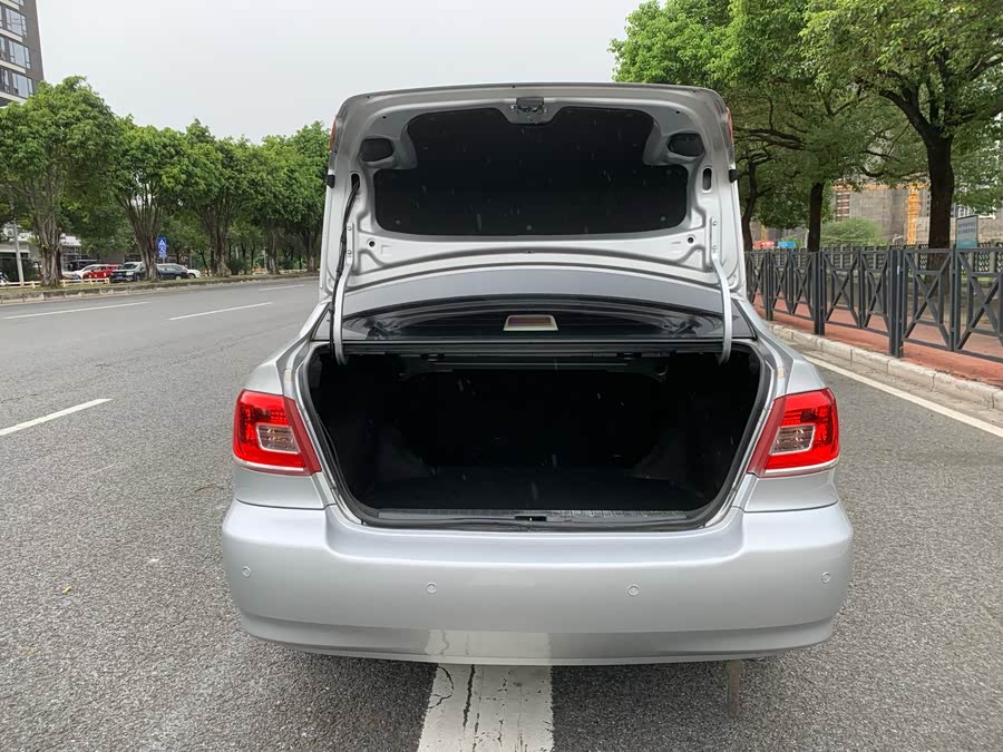 Toyota Corolla (Classic) 2012 #8 Toyota Corolla (Classic) 2012 immagine di auto #8