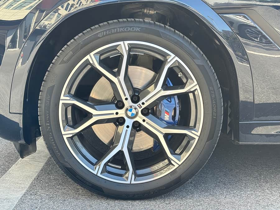 BMW X6 2023 #8 BMW X6 2023 car image #8