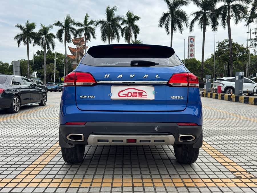Haval H2s 2017 #8 Haval H2s 2017 car image #8