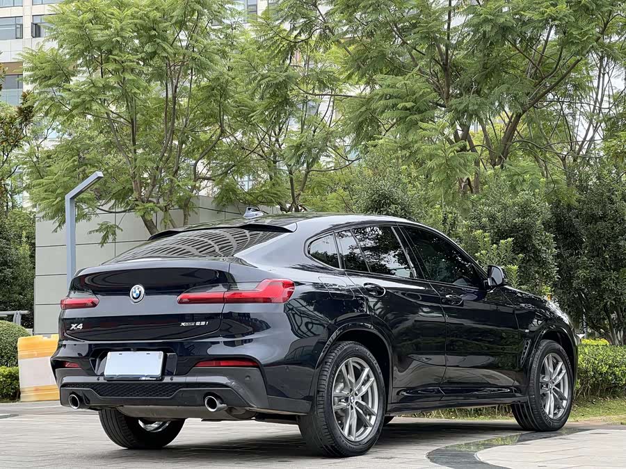 BMW X4 2018 صورة سيارة #8