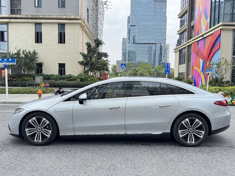 Mercedes-Benz EQS Class 2022 #8 Mercedes-Benz EQS Class 2022 car image #8