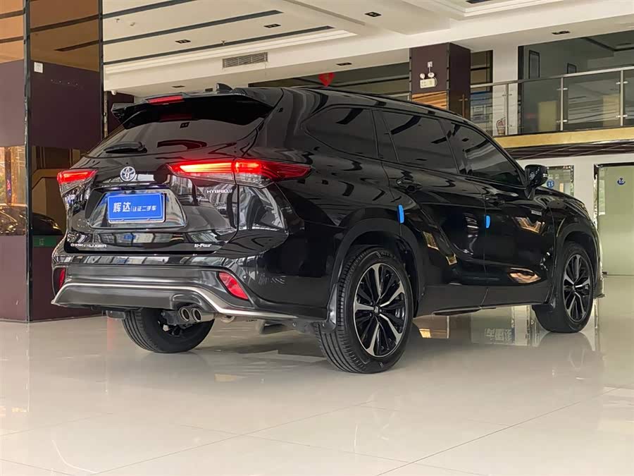 Toyota Crown Kluger 2022 #8 Toyota Crown Kluger 2022 car image #8