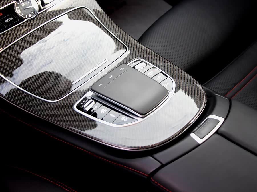 Mercedes-Benz E AMG 2020 صورة سيارة #8