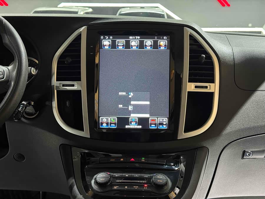 Mercedes-Benz Vito 2020 car image #8