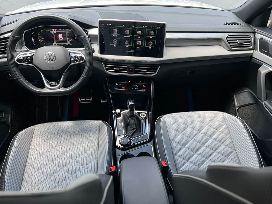 Volkswagen Tayron X 2023 car image #8