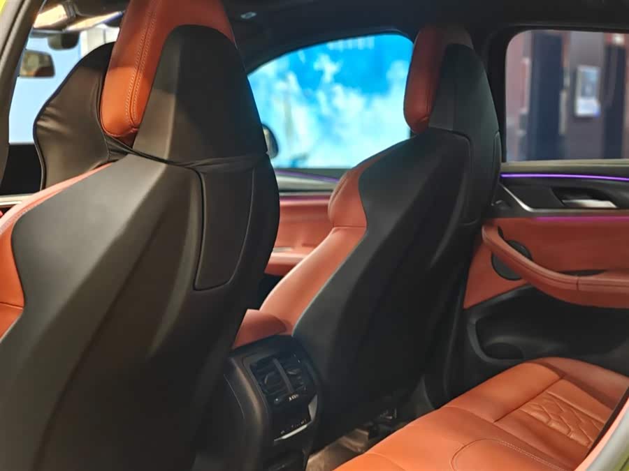 BMW X4 M 2022 car image #8