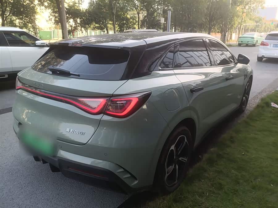 BYD Seal 06GT 2025 car image #8