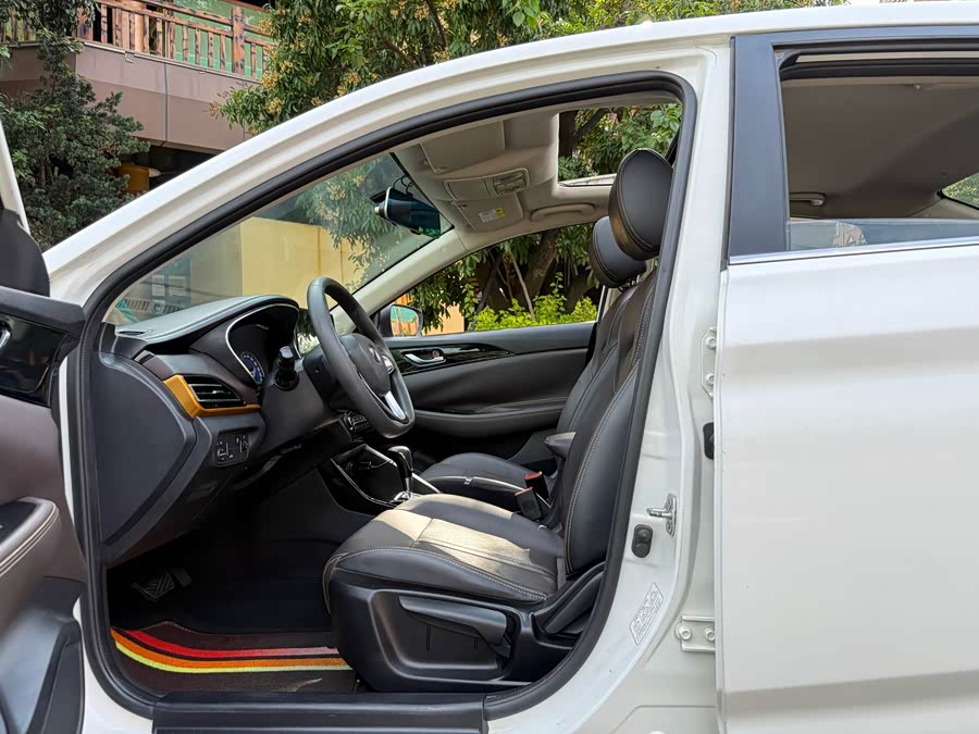 Changan Eado DT 2018 car image #8