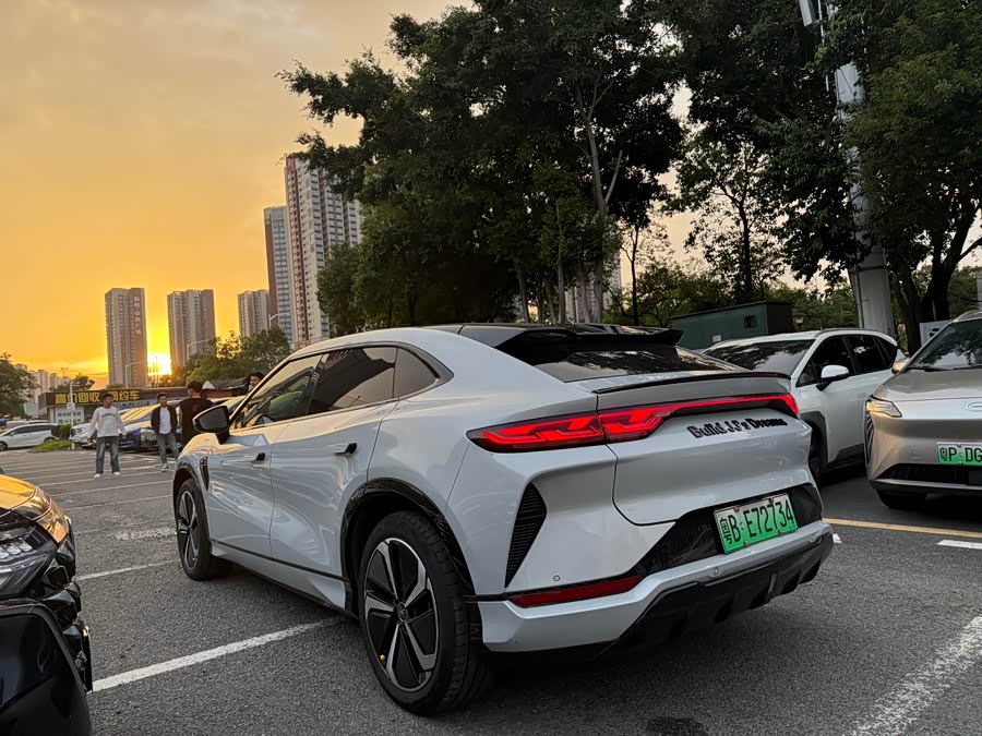 BYD SongL EV 2024 #8 BYD SongL EV 2024 car image #8