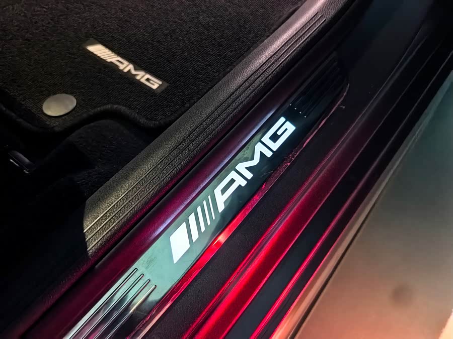 Mercedes-Benz E AMG 2020 صورة سيارة #8