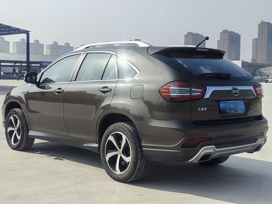 BYD S7 2017 car image #8