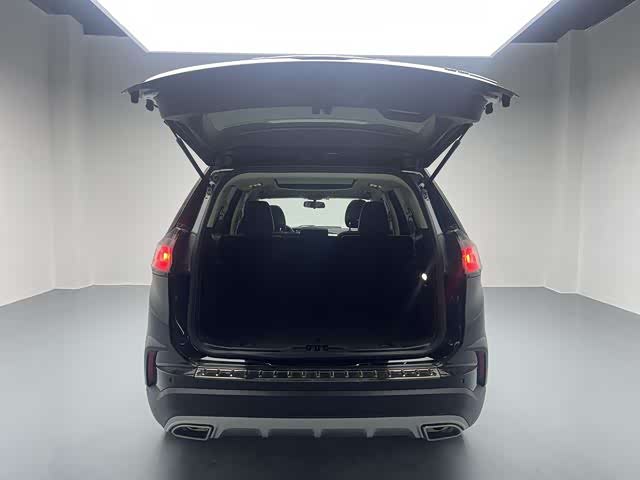 Ford Edge 2021 car image #8