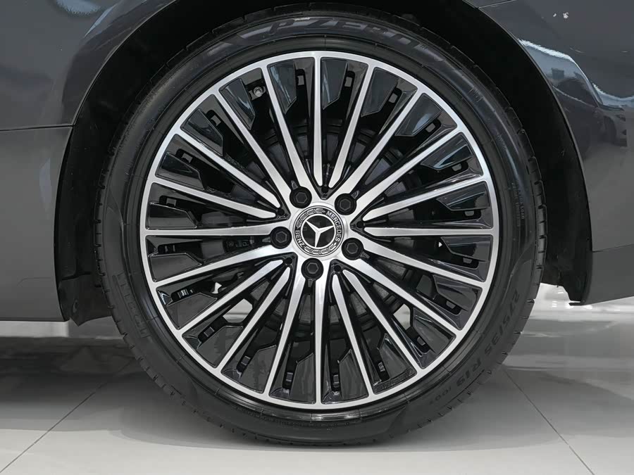 Mercedes-Benz CLE Class 2024 #8 Mercedes-Benz CLE Class 2024 car image #8