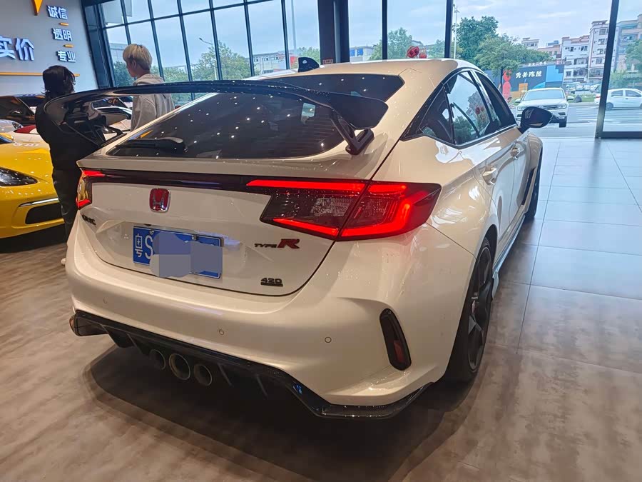 Honda Civic (Imported) 2025 car image #8