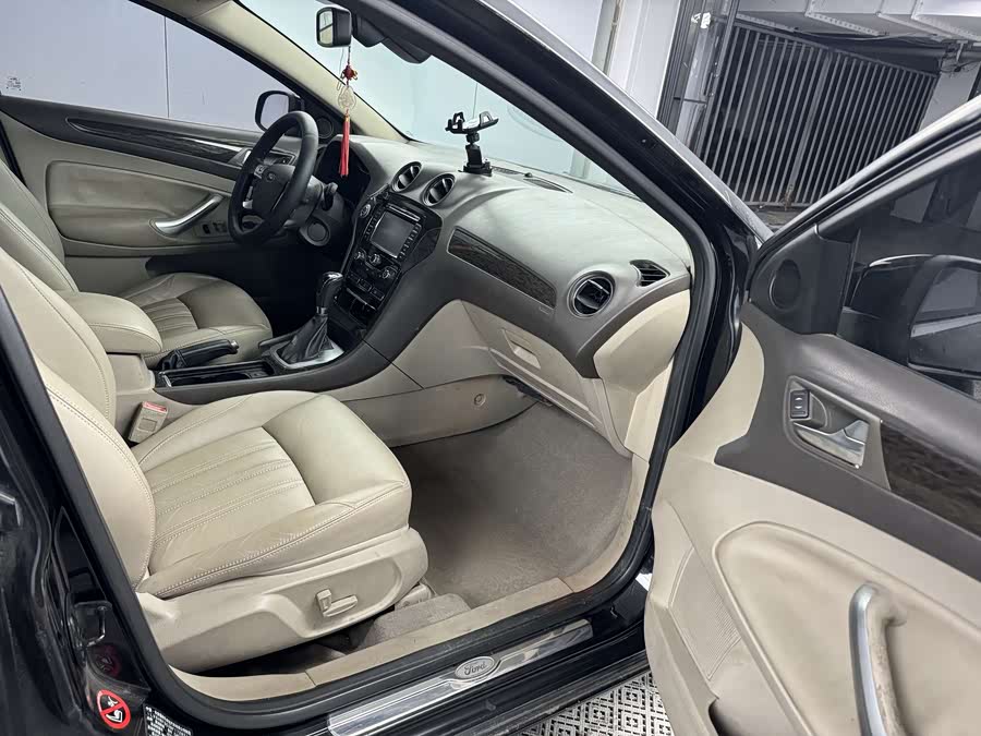 Ford Mondeo-Zhisheng 2011 car image #8