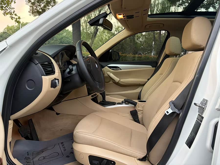 BMW X1 (Imported) 2012 #8 BMW X1 (Imported) 2012 car image #8