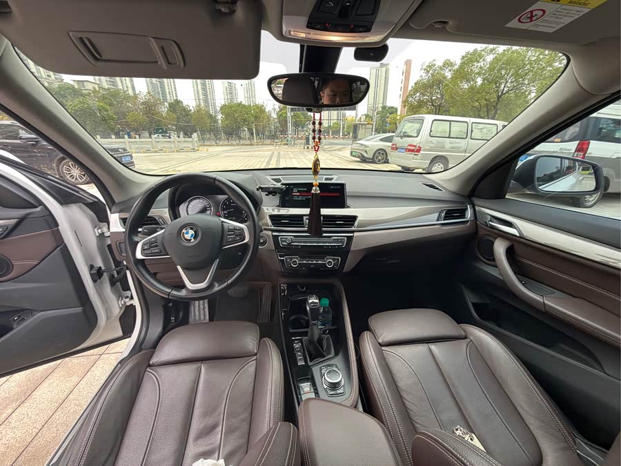 BMW X1 New Energy 2018 car image #8