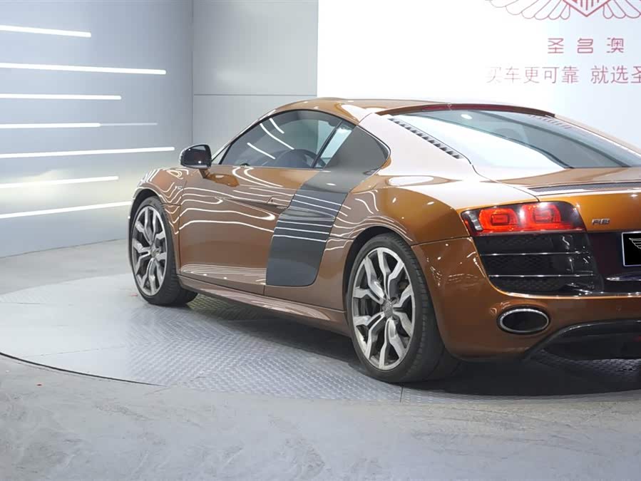 Audi R8 2012 #8 Audi R8 2012 car image #8