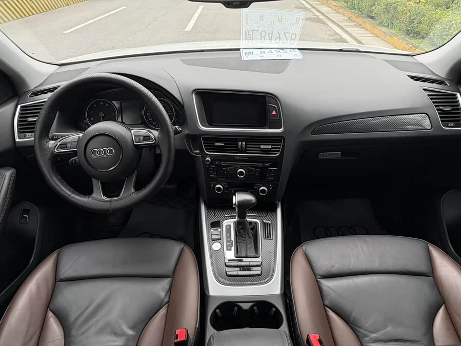 Audi Q5 2018 изображение автомобиля #8