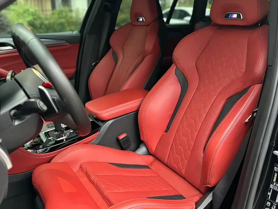 BMW X4 M 2020 car image #8