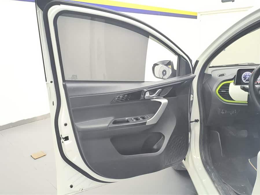 Changan BenBen E-Star 2022 car image #8