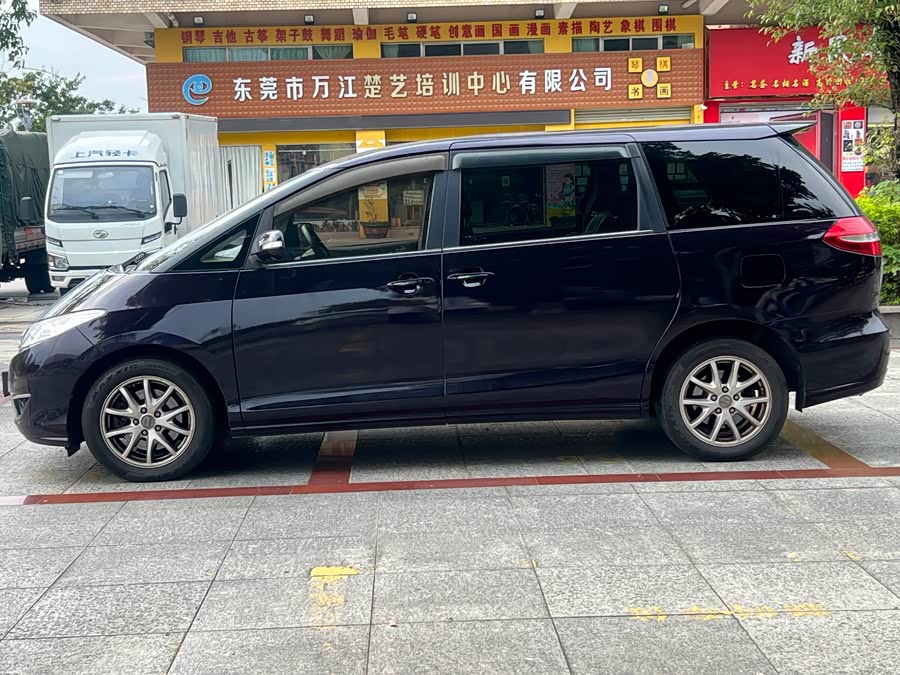 BYD M6 2015 car image #8