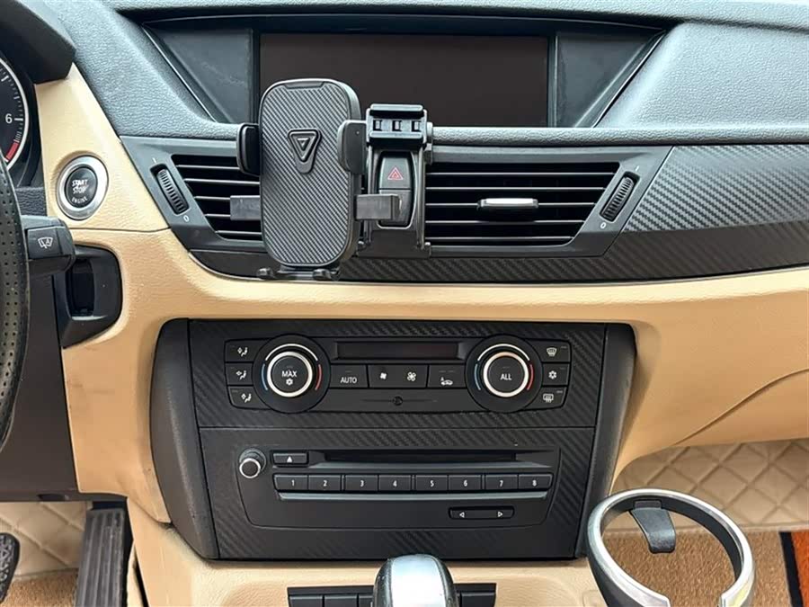 BMW X1 (Imported) 2011 صورة سيارة #8