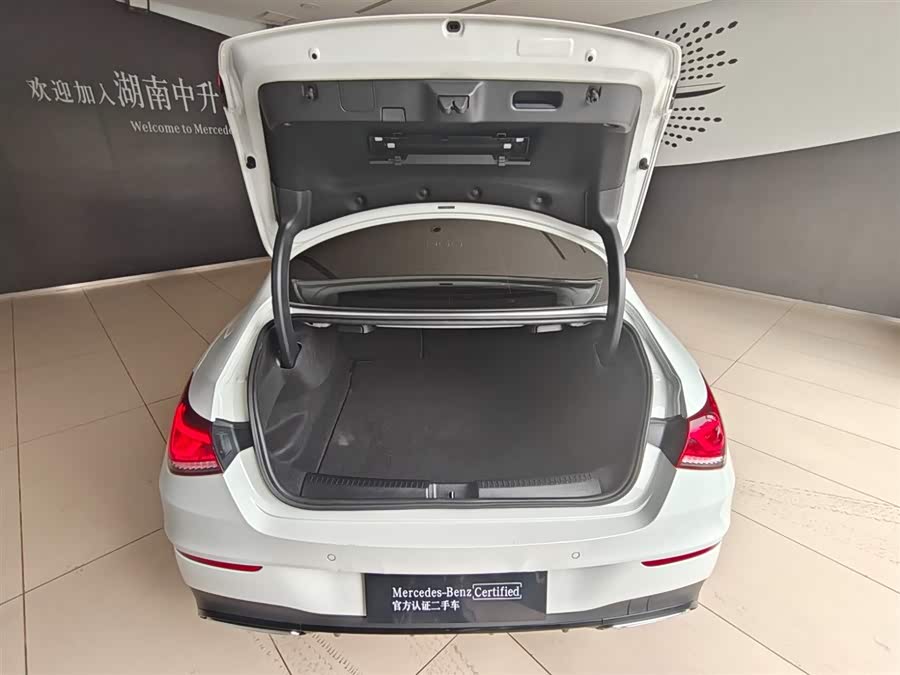 Mercedes-Benz CLA Class (Imported) 2022 #8 Mercedes-Benz CLA Class (Imported) 2022 car image #8