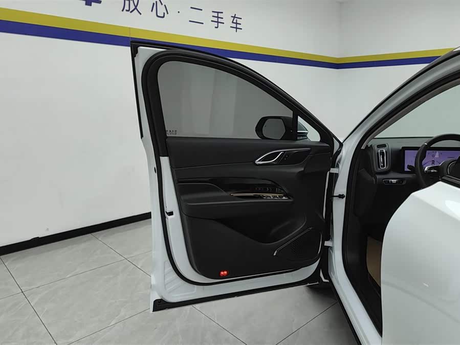 HongQi HS3 2024 car image #8