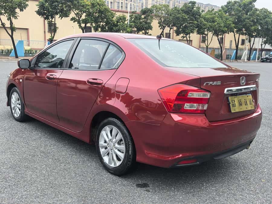 Honda City Classic 2013 #8 Honda City Classic 2013 car image #8