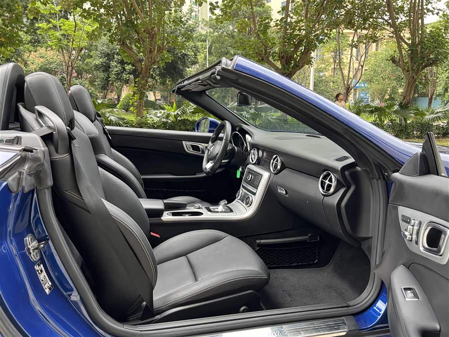 Mercedes-Benz SLC Class 2017 #8 Mercedes-Benz SLC Class 2017 car image #8