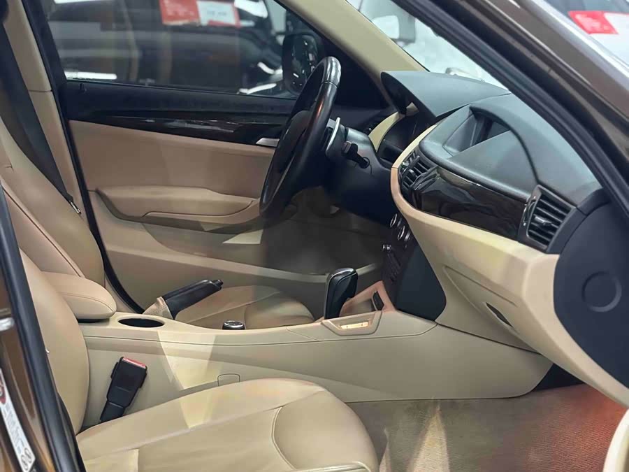 BMW X1 (Imported) 2012 صورة سيارة #8