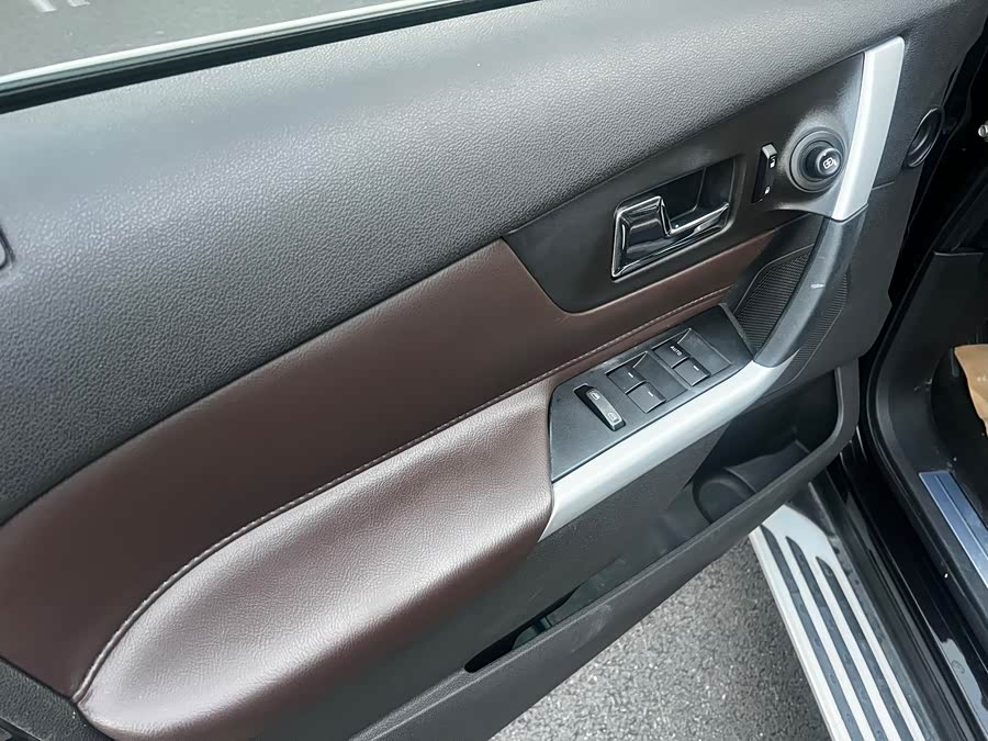 Ford Edge (Imported) 2013 صورة سيارة #8