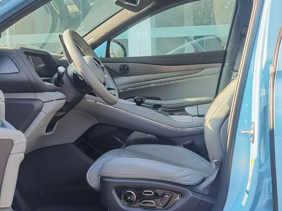 Denza N7 2024 صورة سيارة #8