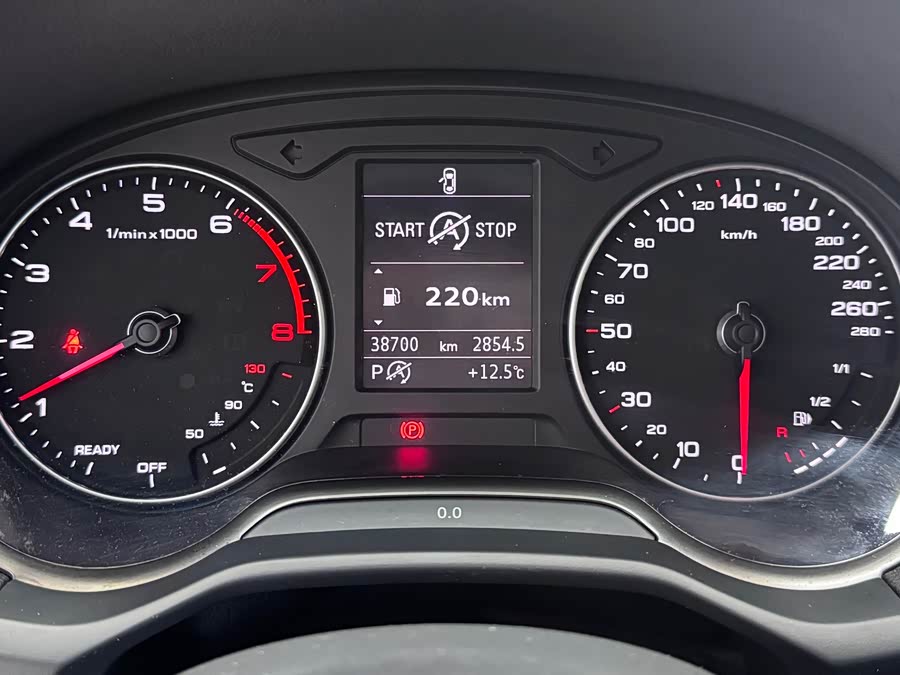 Audi Q2L 2021 #8 Audi Q2L 2021 car image #8