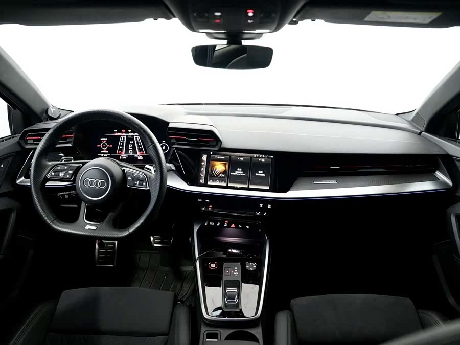 Audi RS 3 2023 car image #8