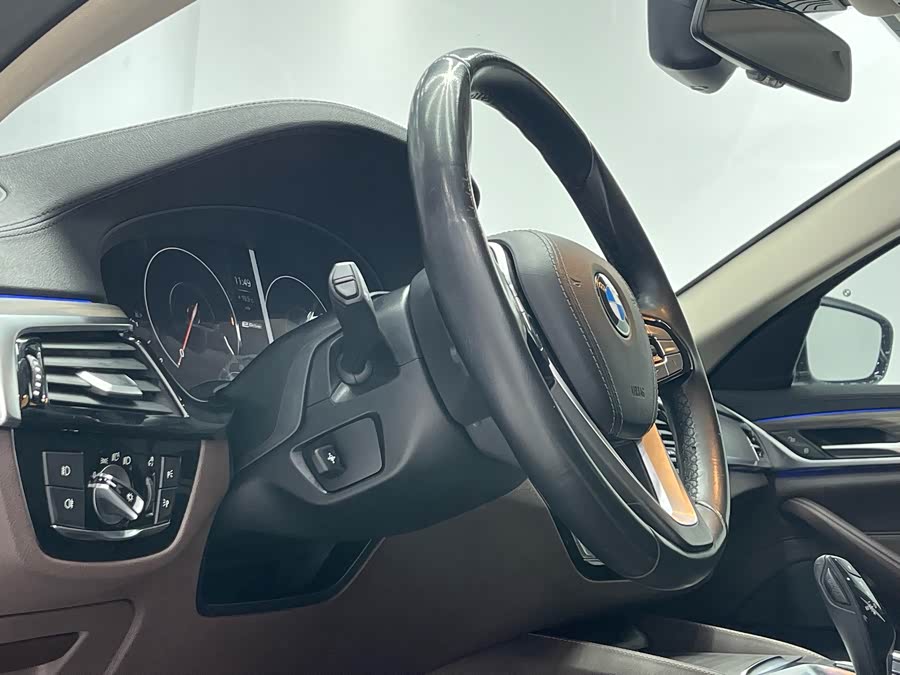 宝马 宝马5系新能源 2019 汽车图片 #8