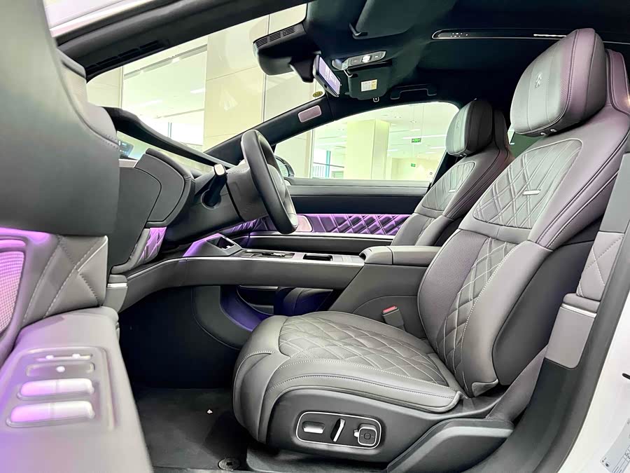 蔚来 蔚来ET9 2025 汽车图片 #8